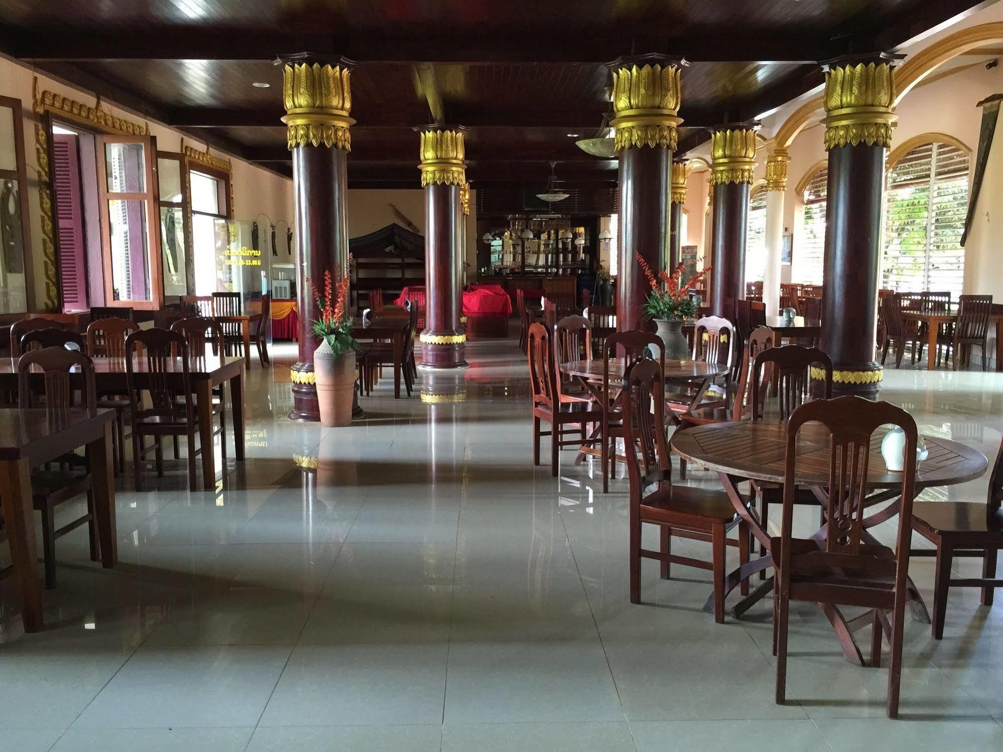 Champasak Palace Hotel Pakxe Eksteriør billede