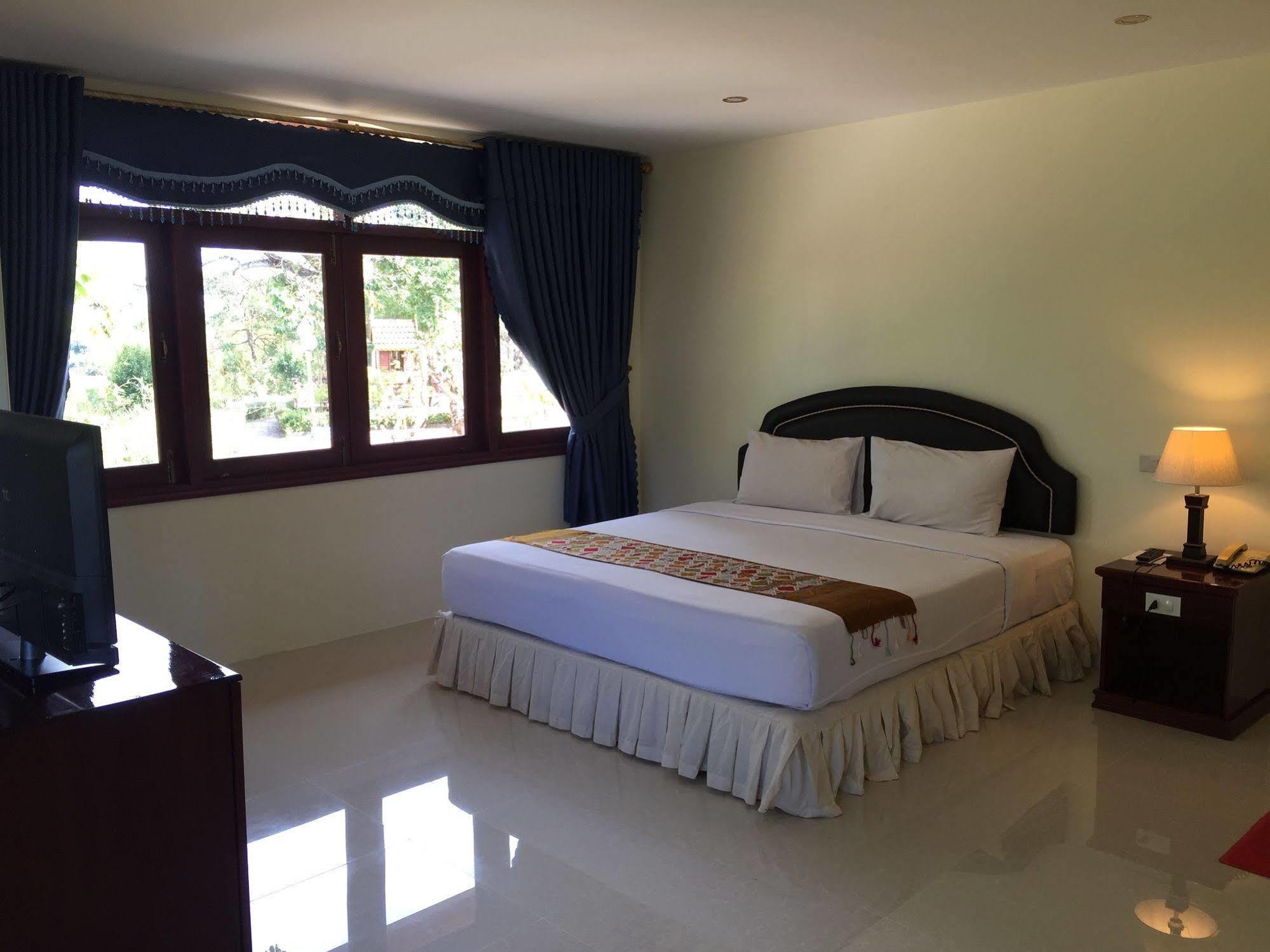 Champasak Palace Hotel Pakxe Eksteriør billede